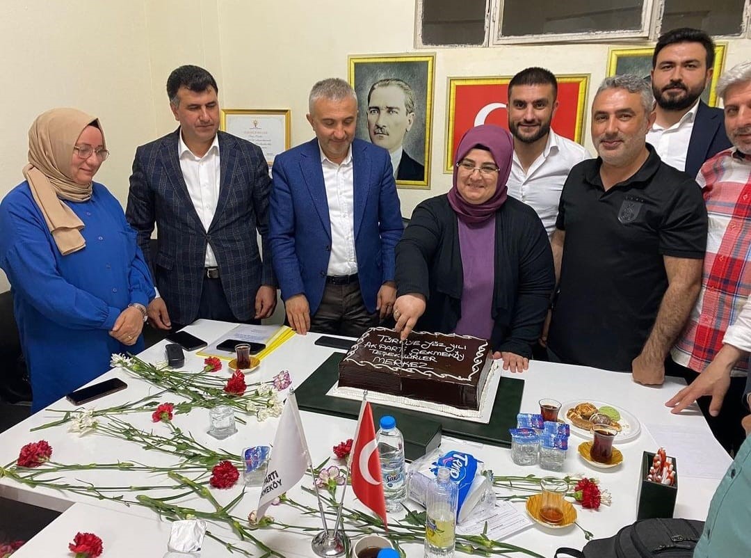 Mahalle Teşkilatlarımıza Teşekkür Ziyaretlerinde Bulunduk.